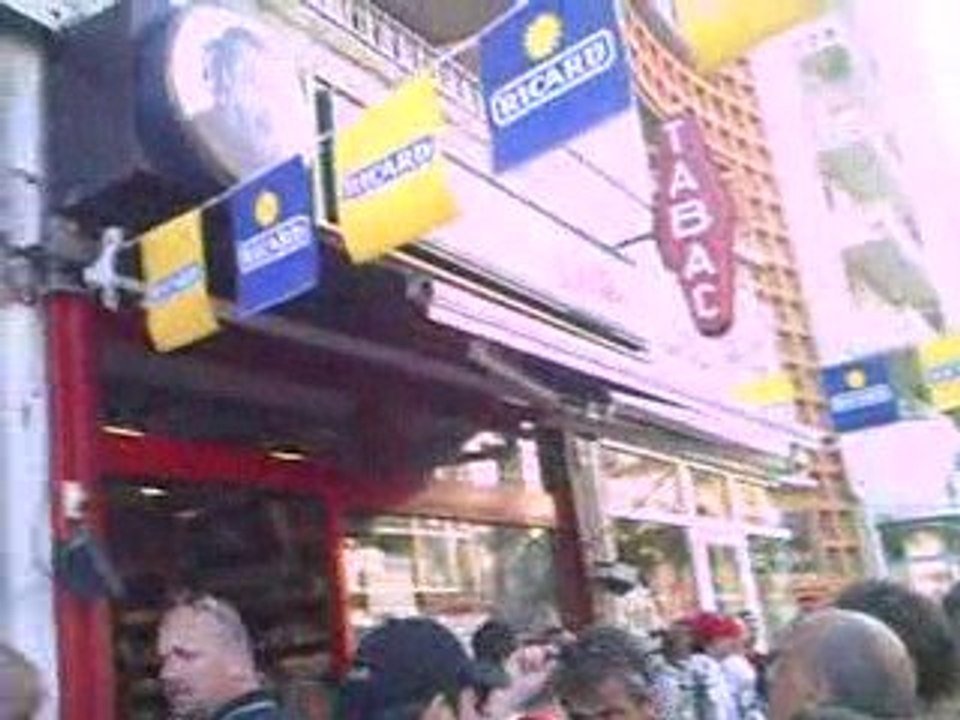 Première tournée de Ricard au Voltigeur