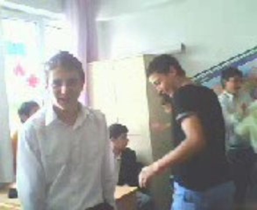 !.! 8-B Uzun Eşşek !.!