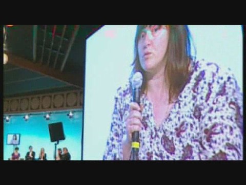 Sylvie Planche au meenting europe ecologie Clermont Ferrand