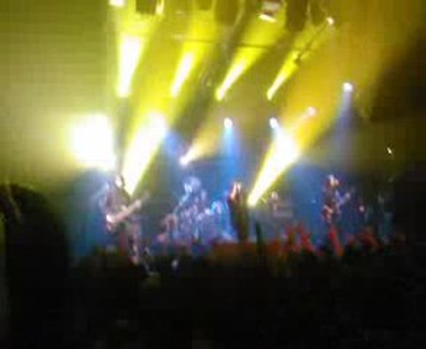 Girugamesh 17-05-09 #01 (Break Down)