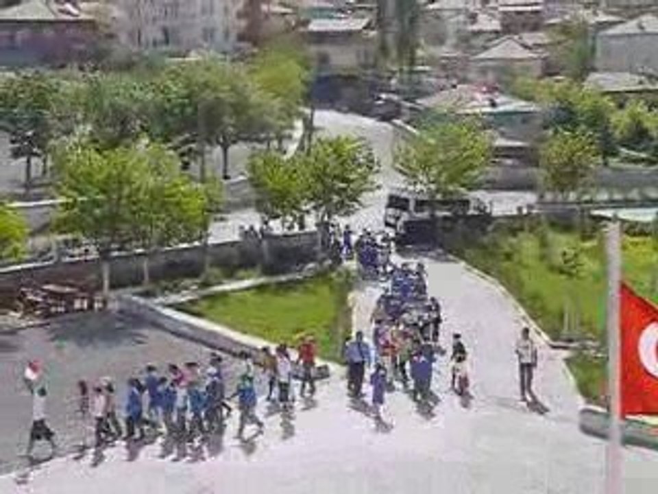 Yuva Karapınarlar İlköğretim Okulu -Aksaray- 19 Mayıs 2009