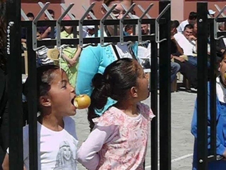 ELMA YEME YARIŞI 19 MAYIS 2009 YUVA AKSARAY