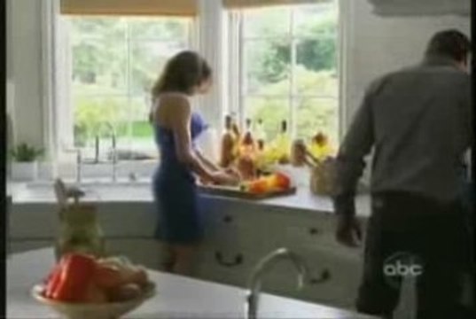 ABC house promo#2 Matthew Fox&Teri Hatcher (Jack&Susan)