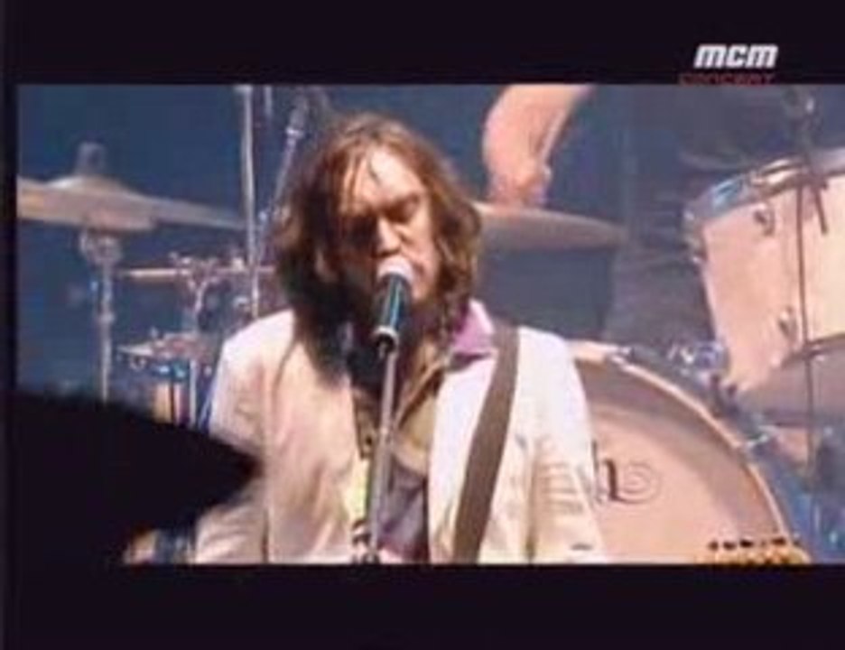 Matmatah - Vieilles Charrues 2008 - 09 Il fait beau sur la F