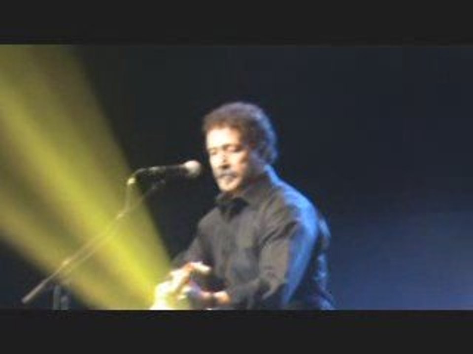 Ait Menguellet Au zénith de Paris 1°Partie