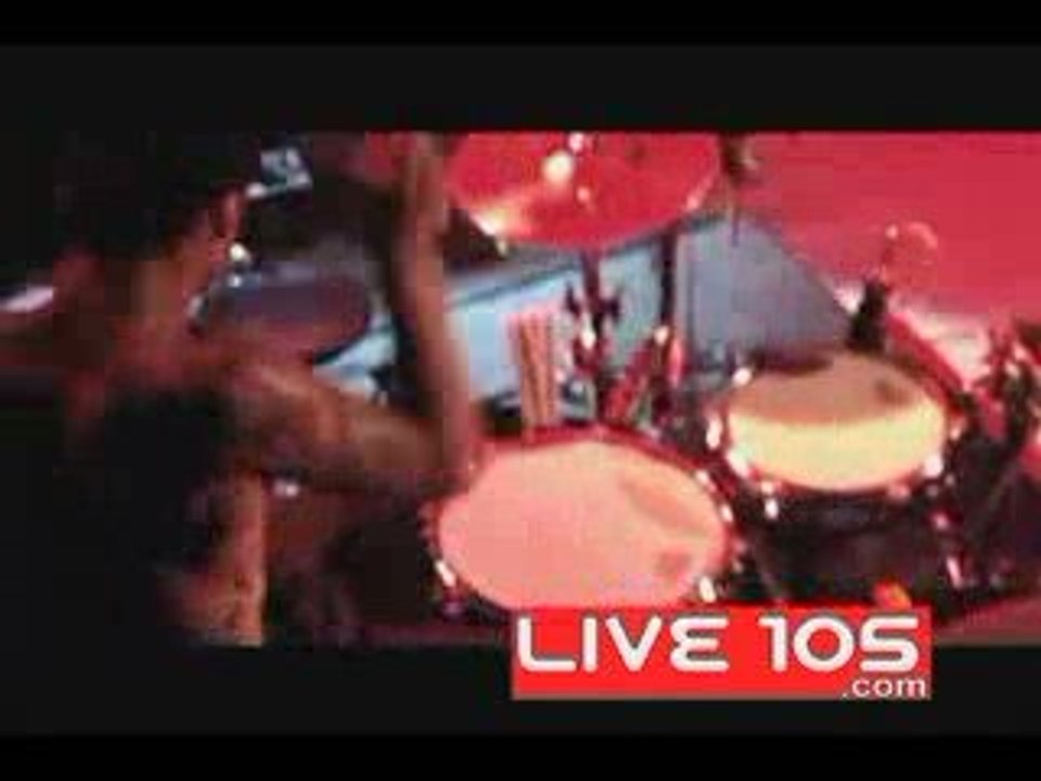 Travis barker & dj am- dj and drum solo