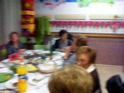 Cena a favor de Manos Unidas