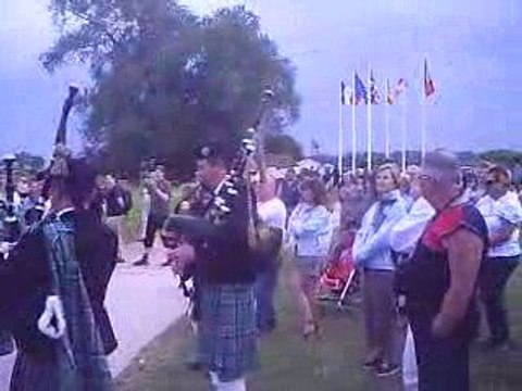 auld alliance normandie pipe band