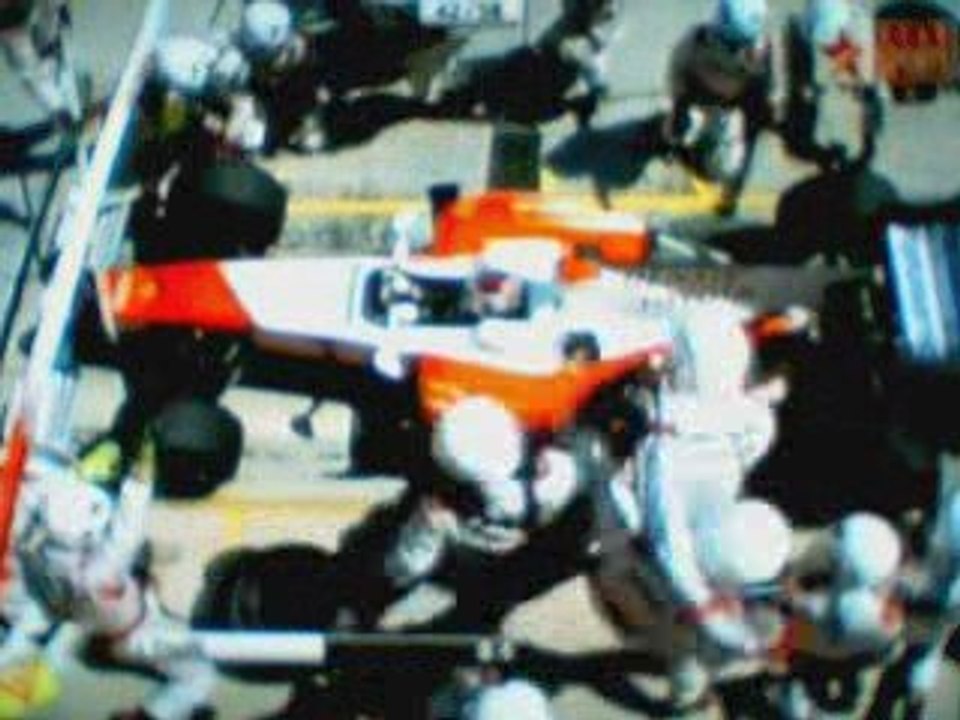 2009 FORMULA 1 ING TURKISH GRAND PRIX - Race Part 4