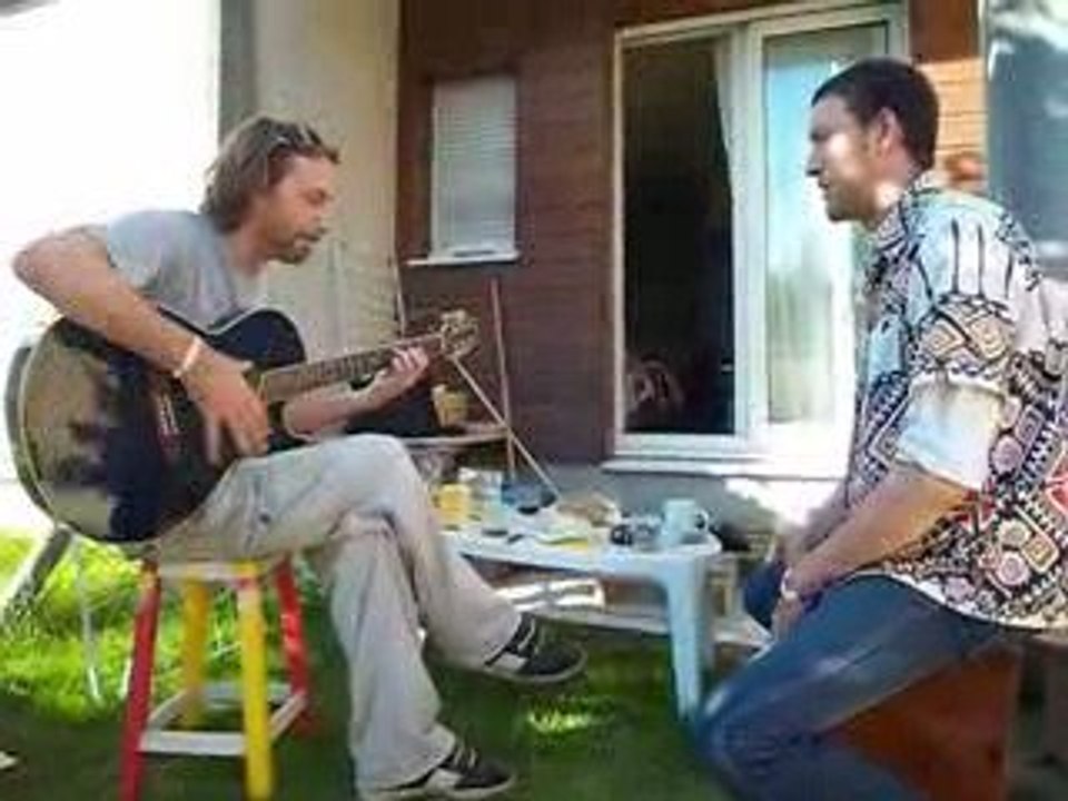 BULERIA EN EL JARDIN