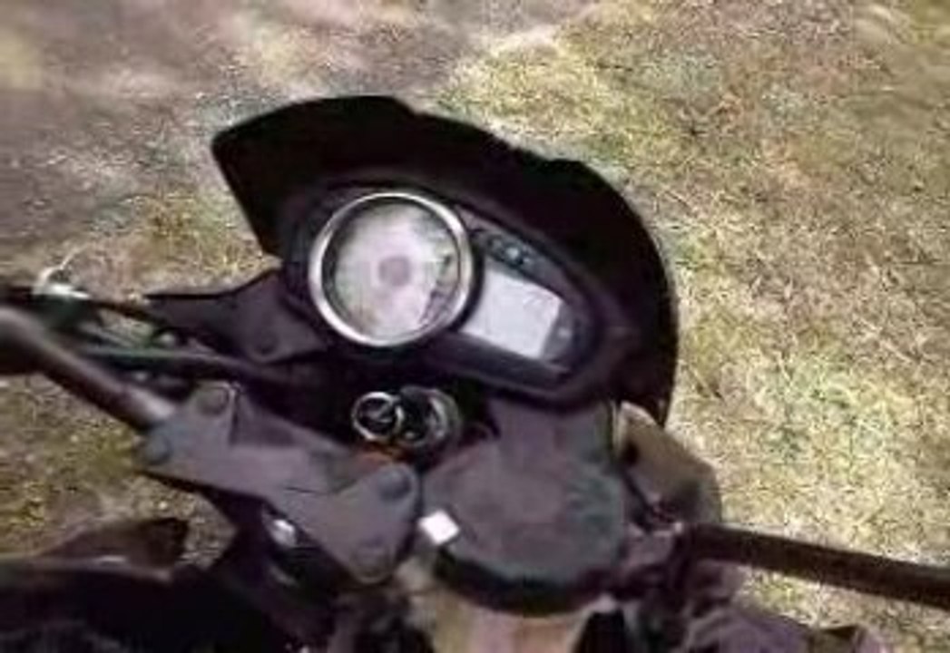 Z 750 avec Leovince factory evo2 (titanium carbone)