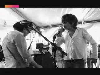 New Yorks Dolls Zune Green Room Trailer