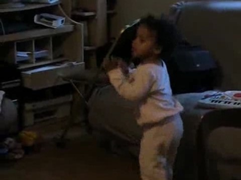 Petite danseuse de 2ans et demi