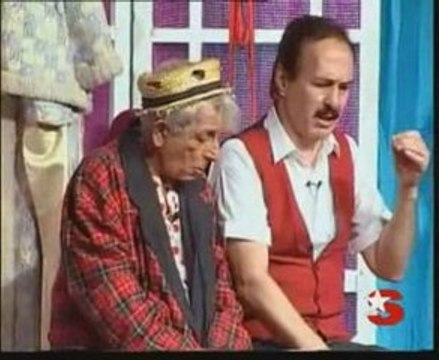nejat uygur - komedyen aranıyor - komedi