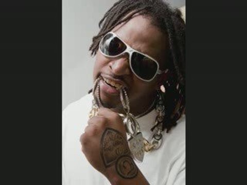 New !!! Tay Dizm Feat. Dolla - Phone Home