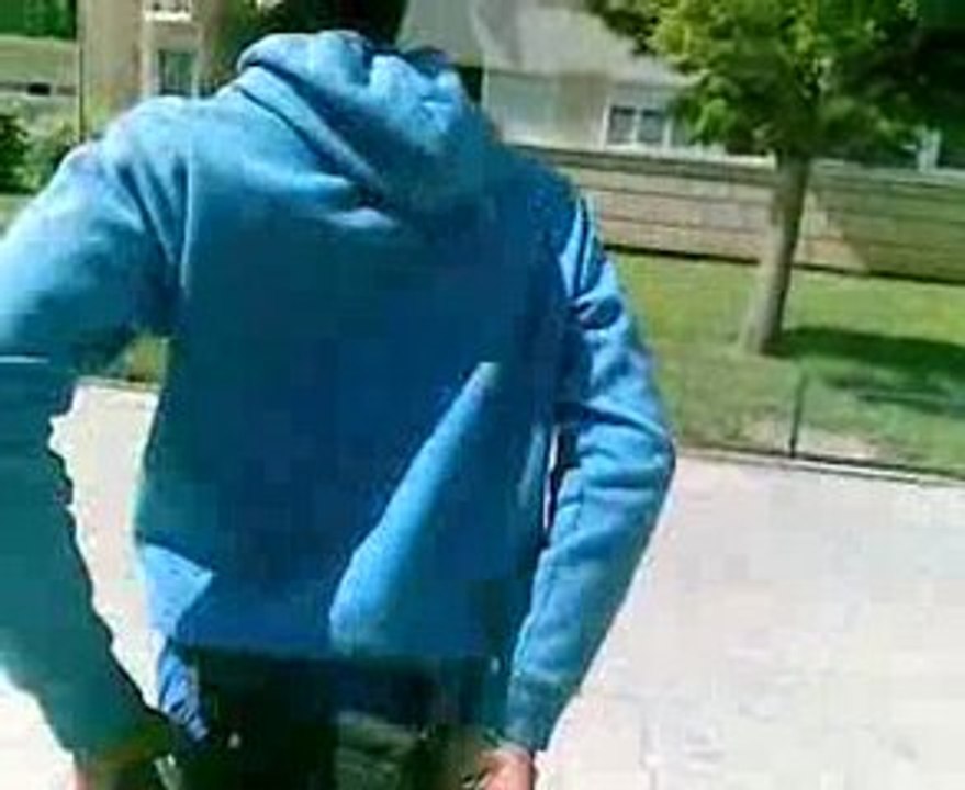 LOGOBI BKZ ft BOUG zerr 971