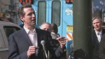 Echelon & SF Mayor Gavin Newsom: smart street light energy!