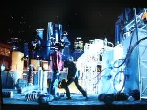 Smallville 7x20 Clark affronte Brainiac