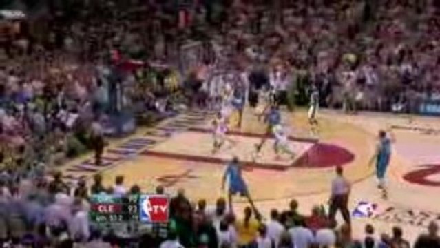 Mickael Pietrus Super Block LeBron James layup attempt and