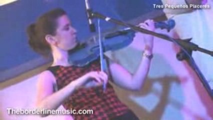 Tres Pequeños Placeres (2) Theborderlinemusic.com