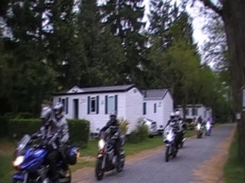 Arrivée au camping des Acacias (Bellerive sur Allier)