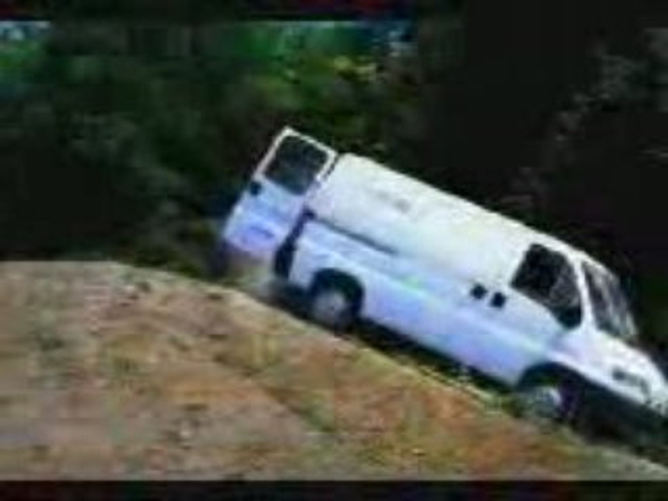 Moto cross vs camionette