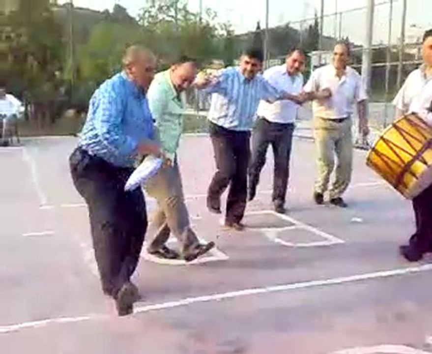 Salyazi lor basti