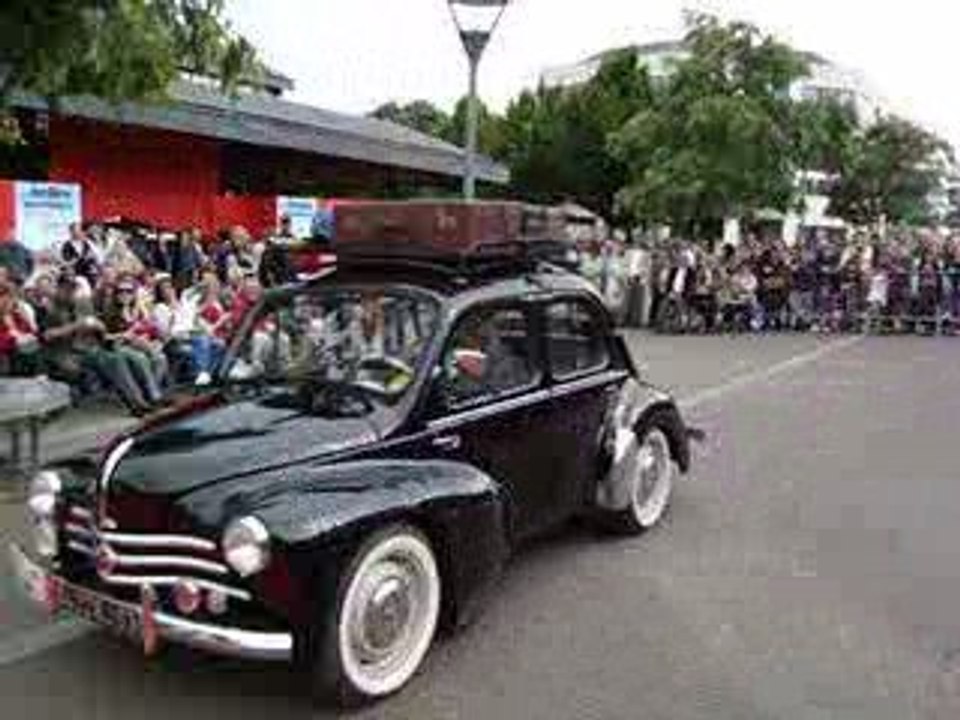Renault 4 CV 2