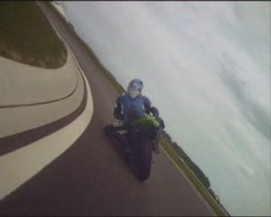 Les streeteux à La Ferté Gaucher PART 2