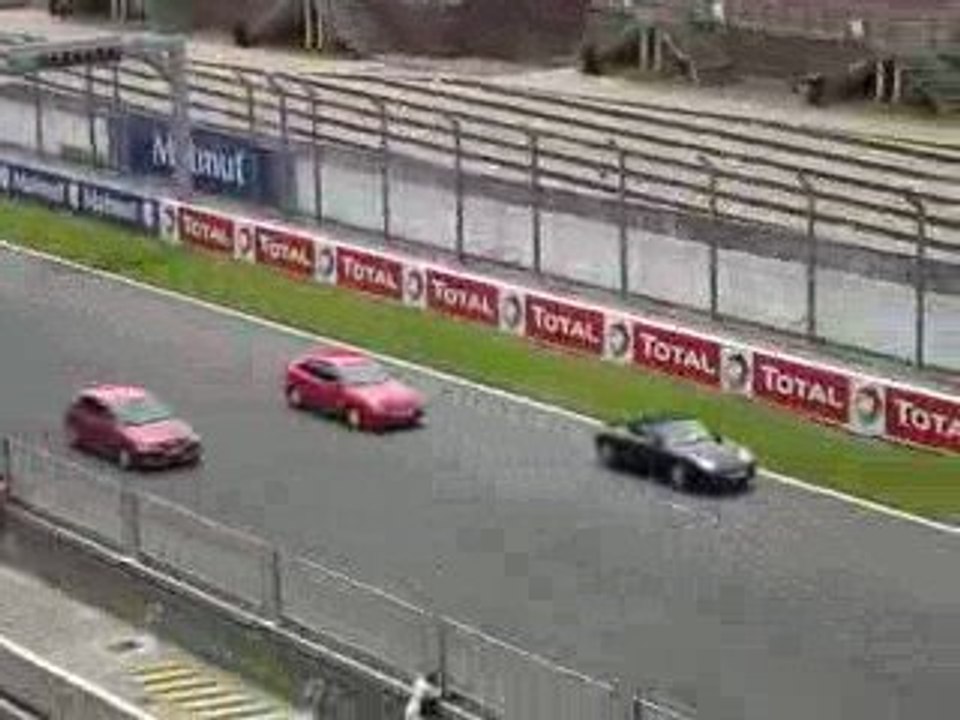 guigui en 306S16 au bugatti 070