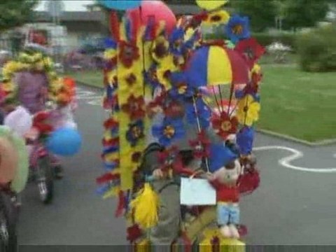 Concours de vélos décorés à l'école Emile Zola de Harnes