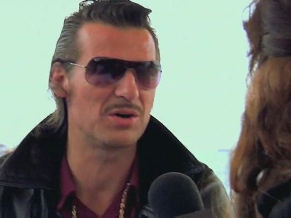 Interview d'Yvan Le Bolloc'h à Cannes / Kookaïf...