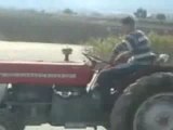 Traktör Drift - Arabayla Herkes Yapar