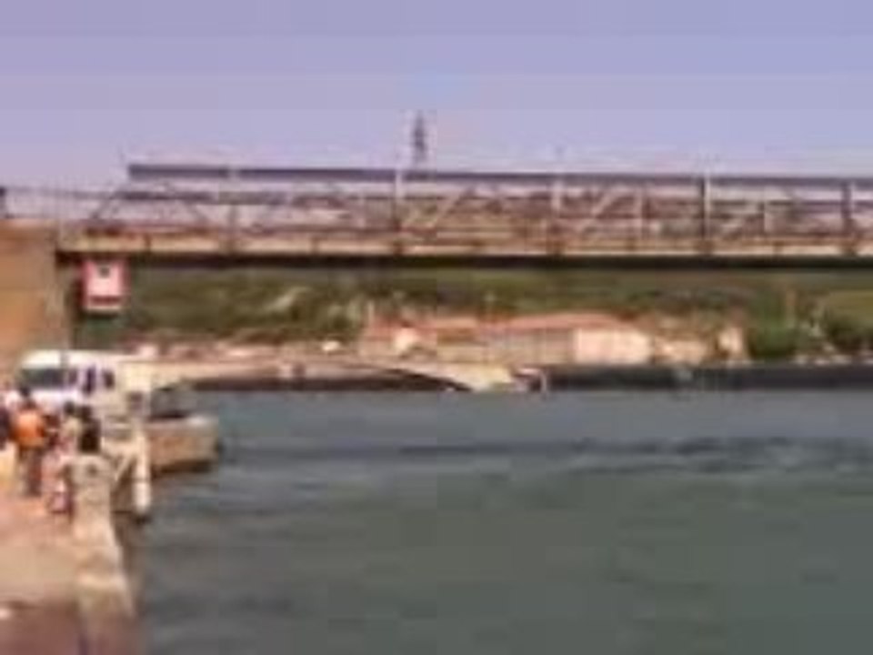 MOV00220
