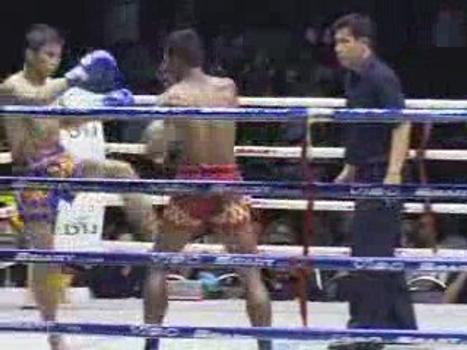Nong O Sit O vs Singdam Kiatmoo9