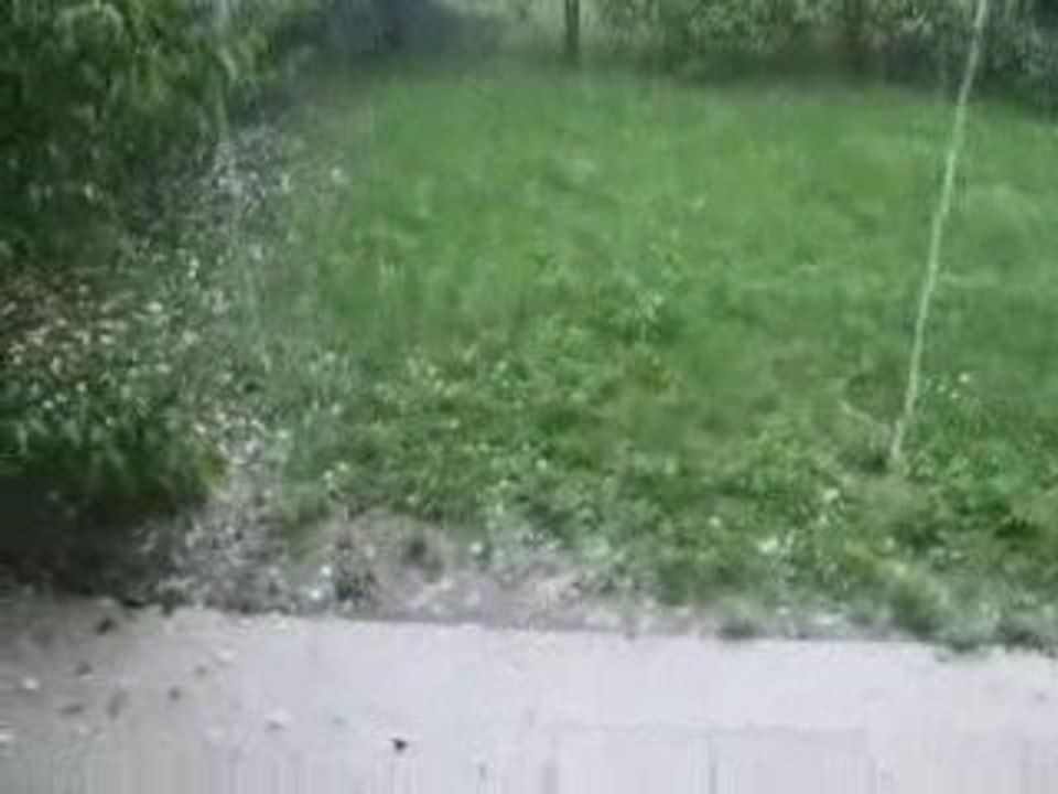 Orage de grêle sur Toulouse le lundi 25 mai 2009