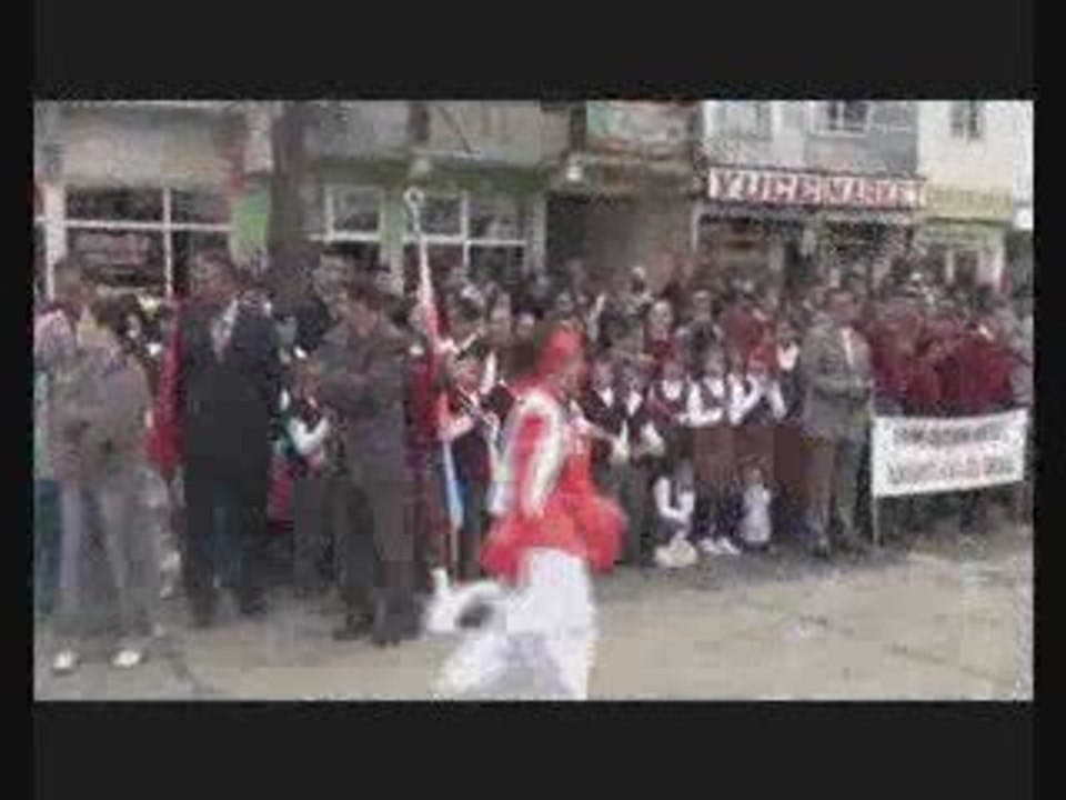 Asım Özden Yatılı İlköğretim Bölge Okulu 23 Nisan Töreni