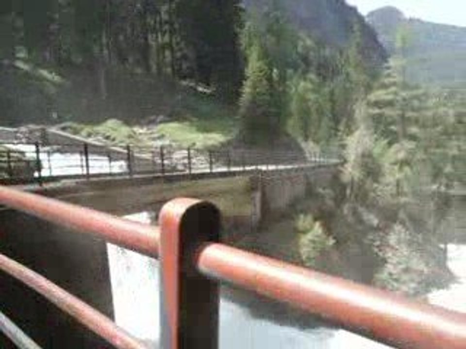 Film cascade