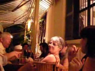 Dégustation de tarentules grillées à Phnom Penh