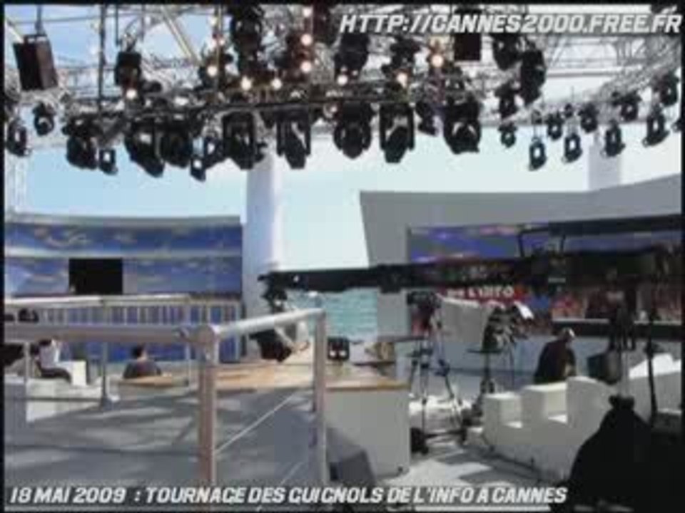 LES GUIGNOLS DE l'INFO A CANNES 18 MAI 2009