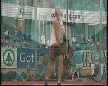 Athlé Robert Harting Osaka 2007 en allemand