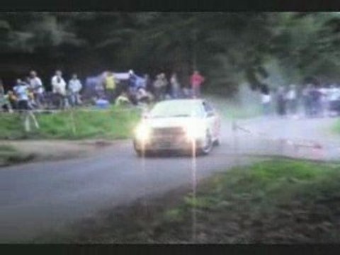 Rallye de l ajolais 2009 es 4 LP