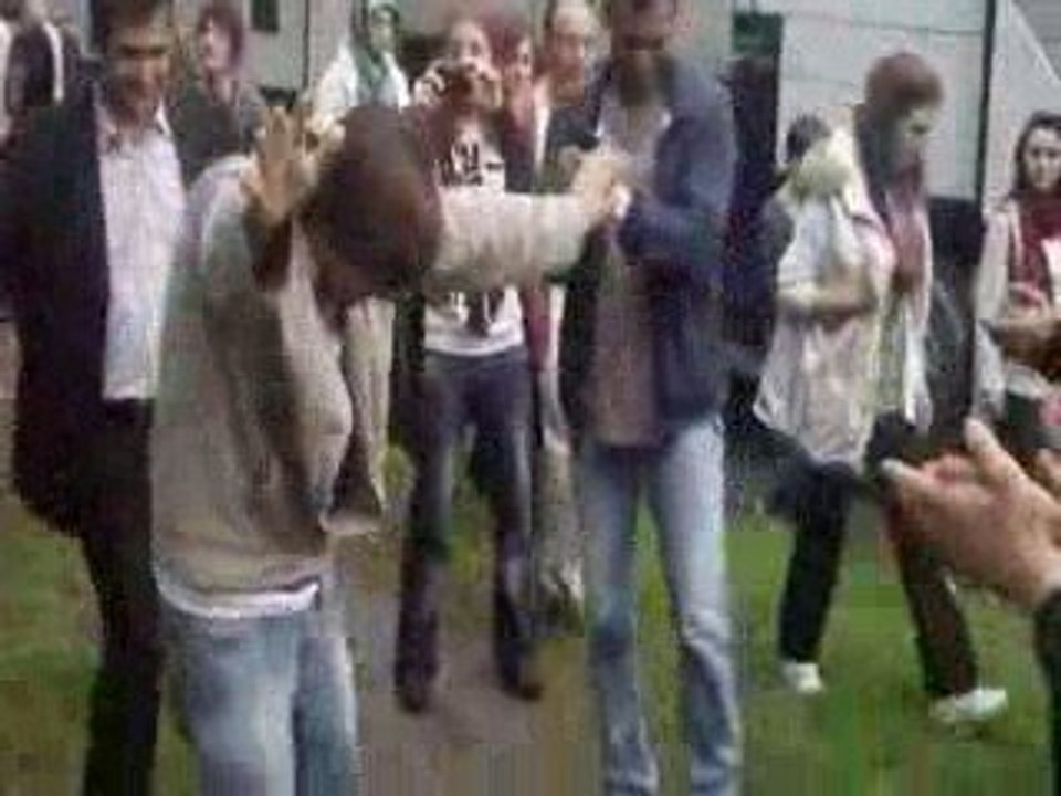 Trabzon sümele manastırıda çifte telli