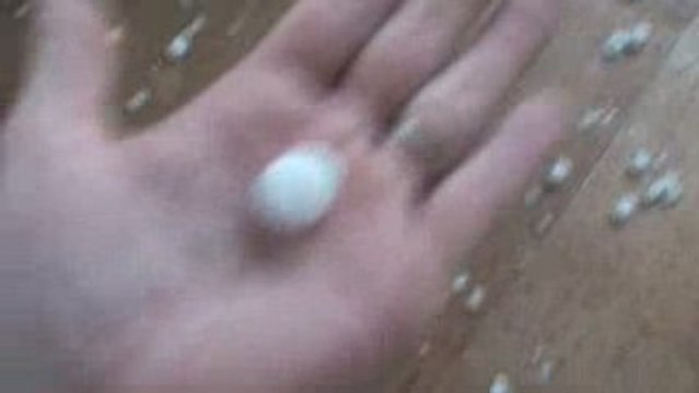 Orage Grele Toulouse 25 mai 2009 - vid1