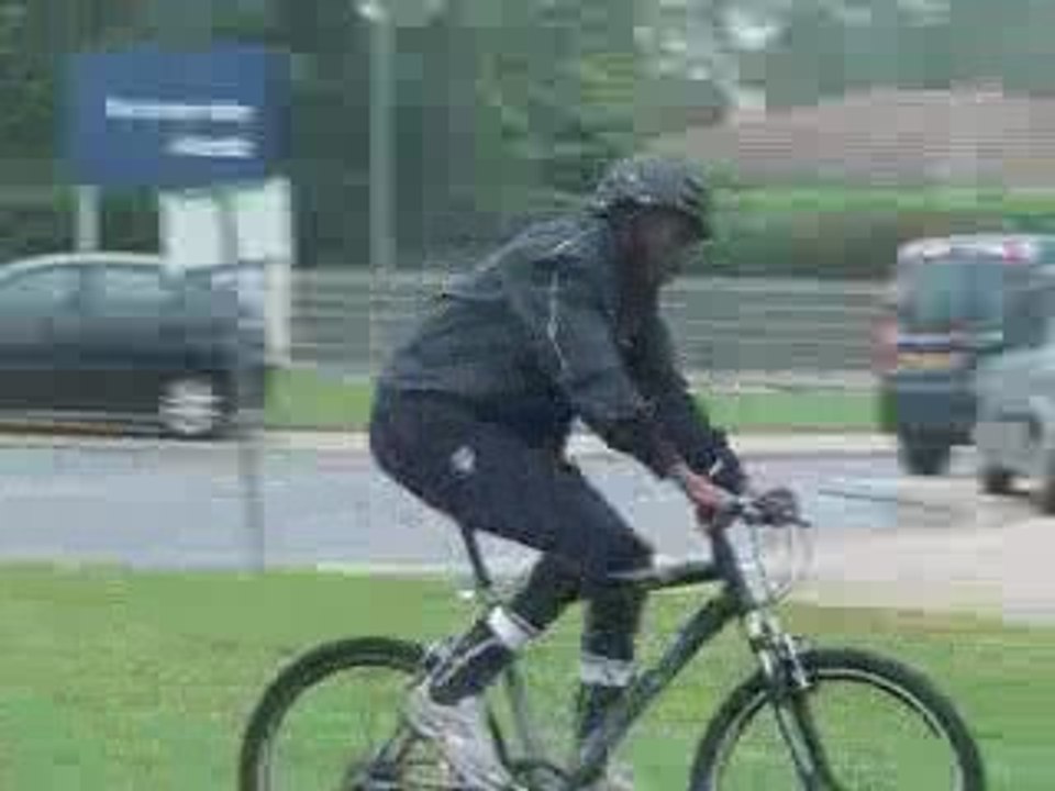 Diarra et Henrique à vélo