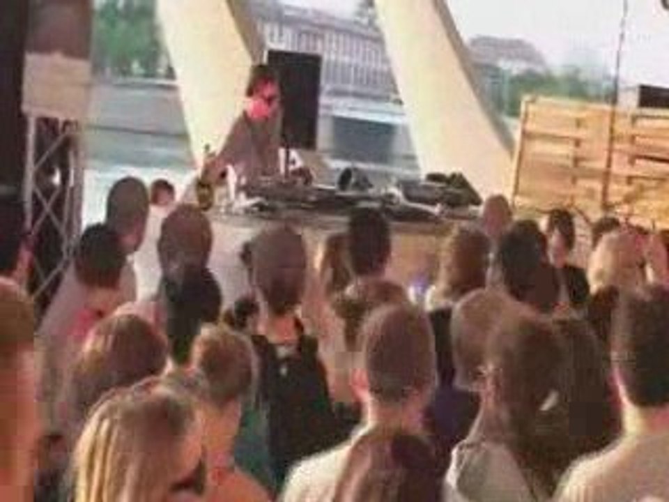 Mowgli @ Nuits Sonores 2009