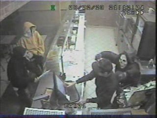 LE PLUS GROS BRAQUAGE A LA VUE DE TOUS SANS INTERVENTION