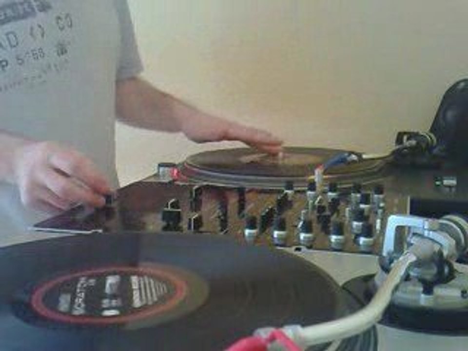 DJ M CUT TRANSFORM LTZ GCB 02