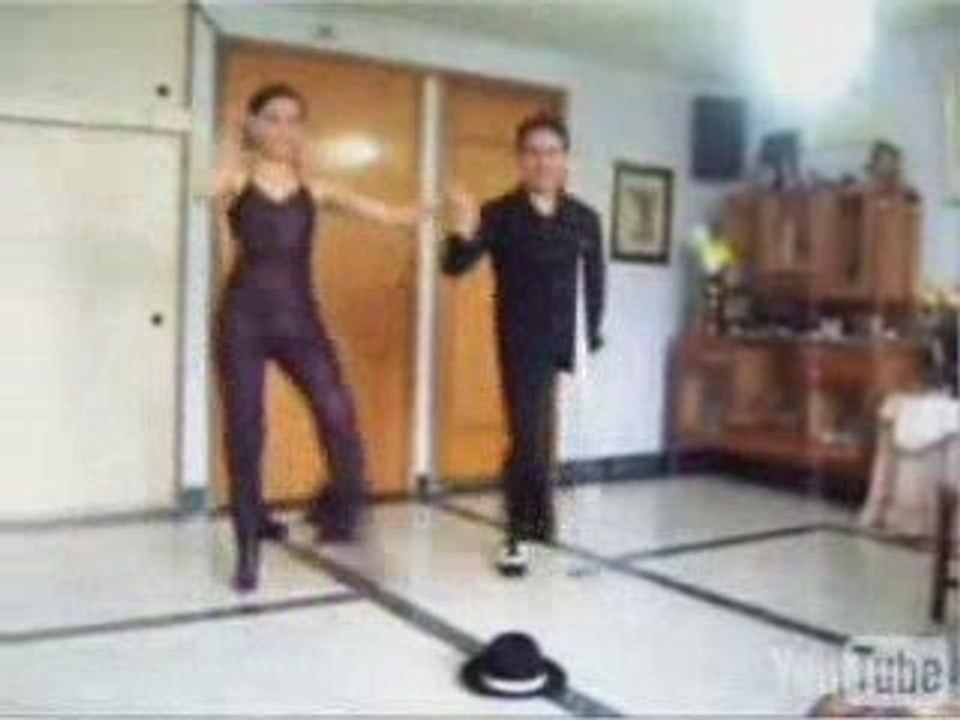 Dancer.Left foot only