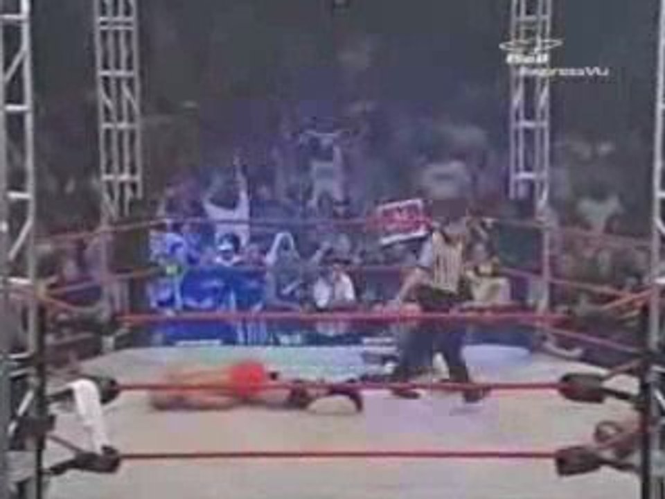 AJ Styles vs Daniels vs Samoa Joe - X Division Title